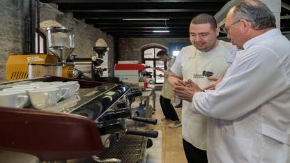 Otizmli gençler barista olma yolunda