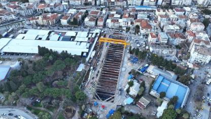 Başkan Tugay: 1 milyar doları bulan kredi 2 senedir imza bekliyor